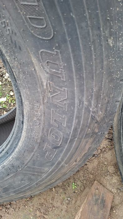 Anvelope camioane dunlop 315/70/22,5.pentrtu direcție.
