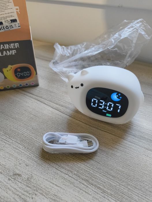 Ceas de antrenament pentru somn și lampă de veghe (Sleep Trainer Clock Lamp)