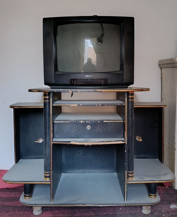 Тв сатилад подставка тюнер бары косилип