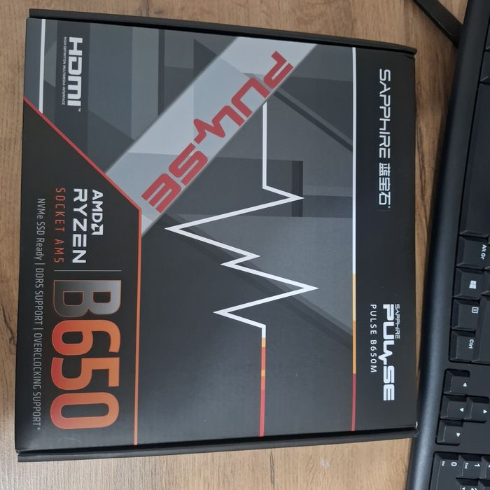 DDR5 32GB + Sapphire Pulse B650M