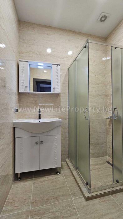 Едноетажна къща в с. Гюльовца