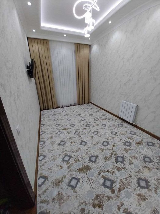 Новостройка. 4х комнатная,  2+2/3/4. Фархадский.  Чиланзар-23. 92 кв.