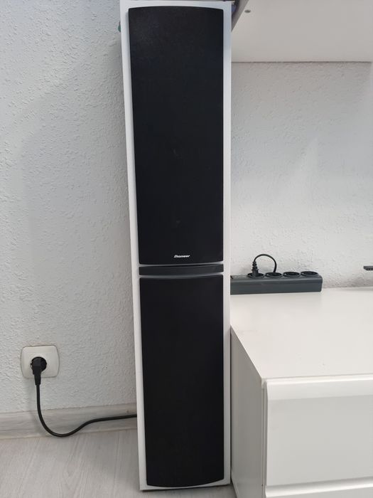 Колони Pioneer  стоящи 2бр. + стерео Yamaha