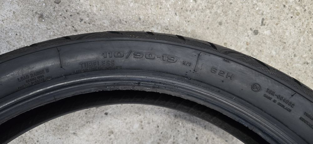 Anvelopa moto fata 110/90-19 avon cobra Chrome av91