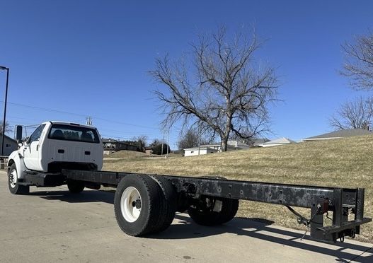 Грузовик Ford F650