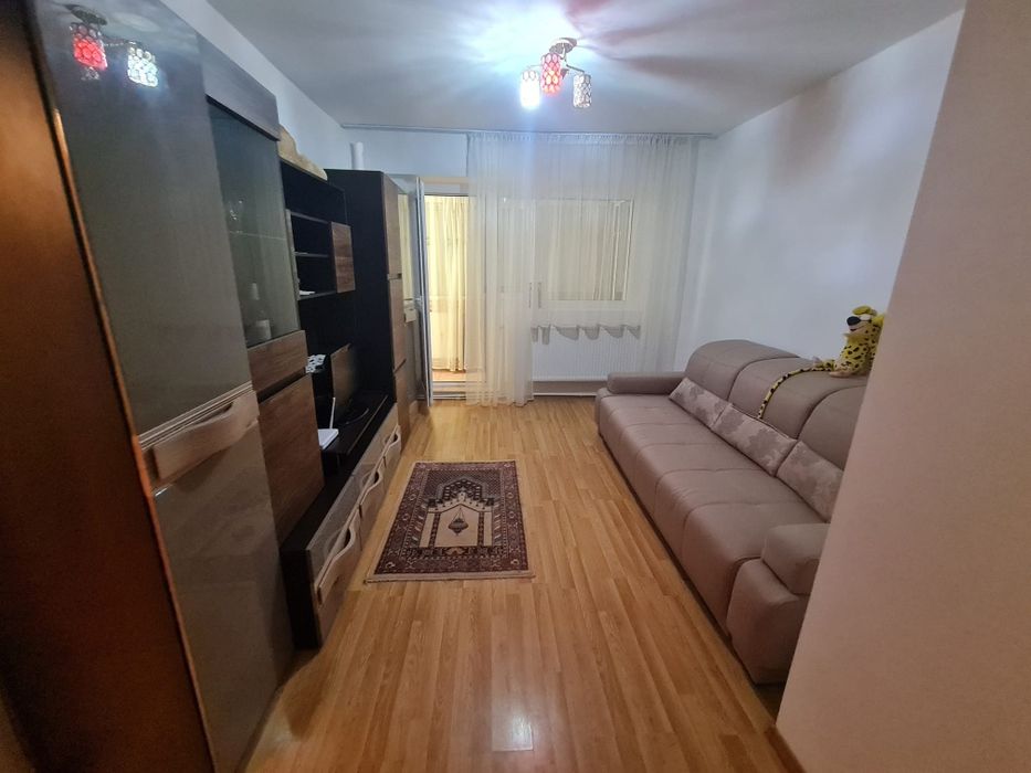 Inchiriez apartament cu o camera