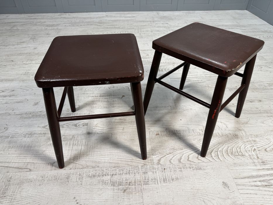 Винтидж боядисани табуретки Р323