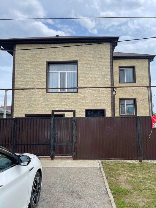 Продажа 2-этажного дома