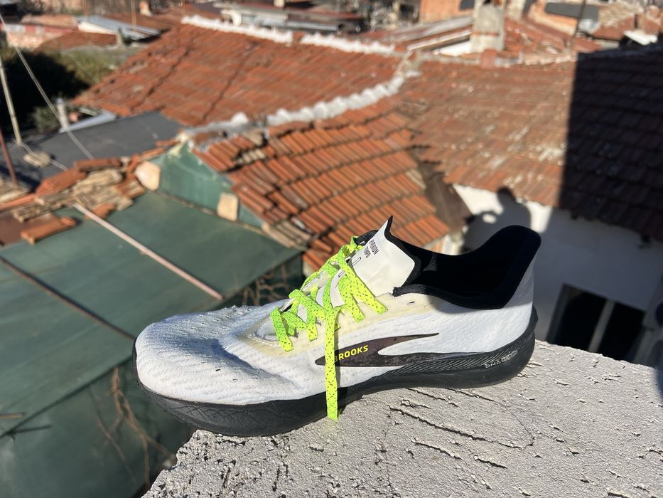 Brooks Hyperion Tempo 44.5