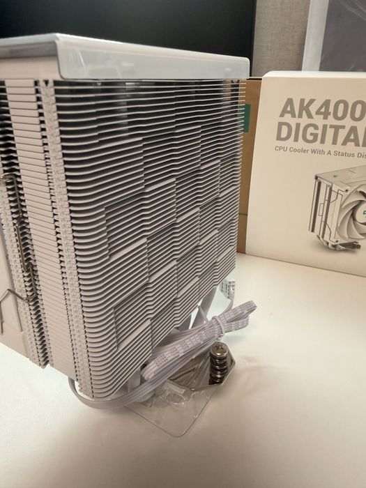 Башеный кулер белый DeepCool НОВЫЙ