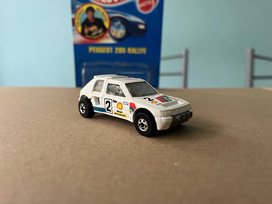 Hot Wheels Peugeot 205 Rallye