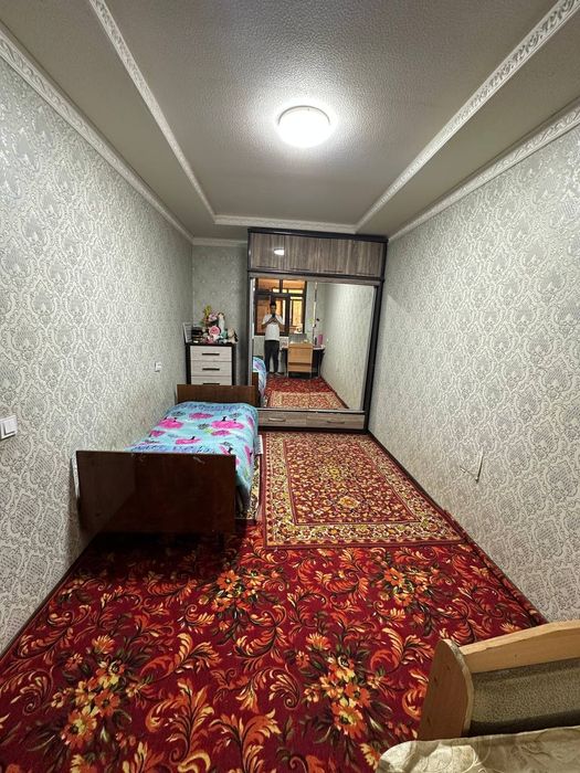 Uchastka sotiladi 4 sotok aeroport polivoy tomonda