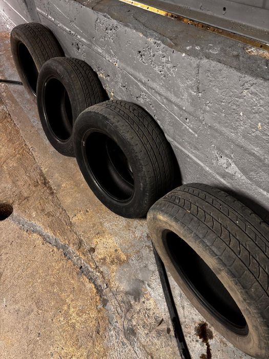 Продам шины б/у , может кому пригодятся