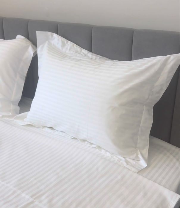 Постельное белье отельное страйп сатин