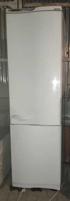 Холодильник двухкамерный большой