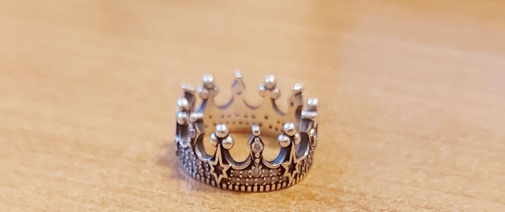 Дамски сребърен пръстен