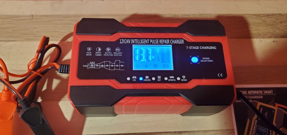 Redresor/încărcător inteligent auto 12V 10A/24V 5A