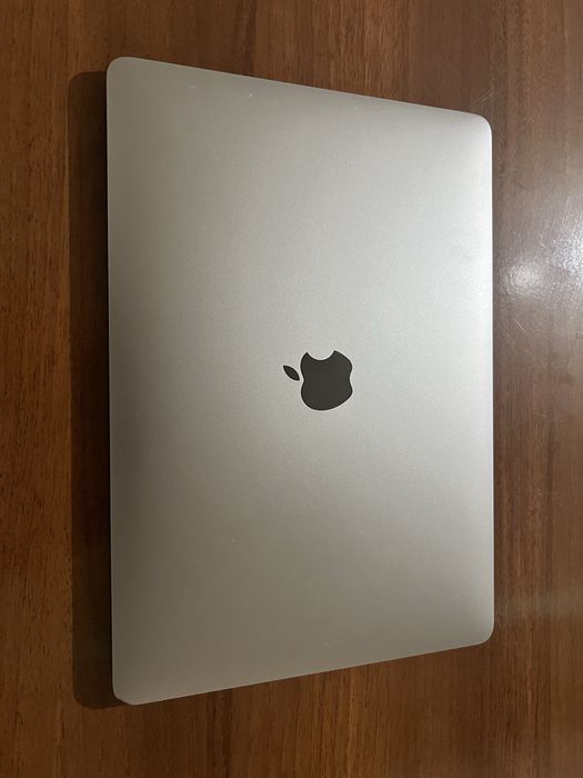 Macbook Pro Core I5
