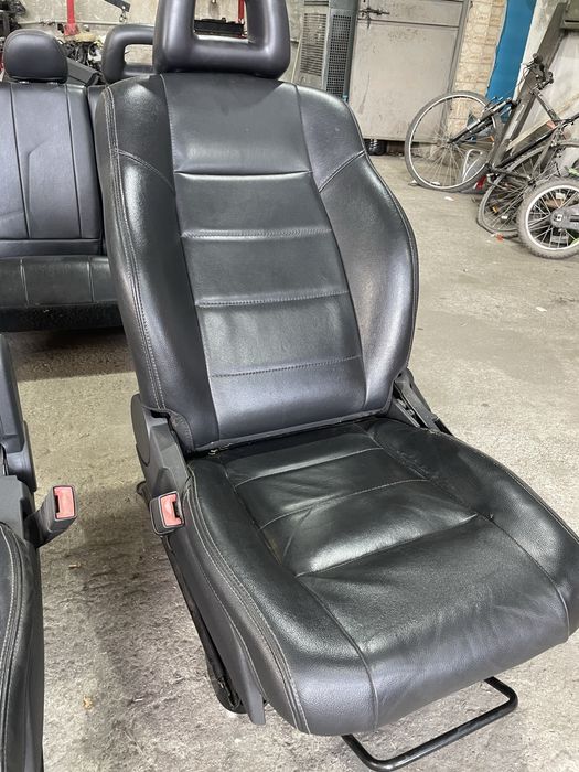 Кожен салон от Jeep Patriot