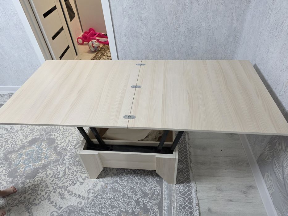 Продается стол трансформер