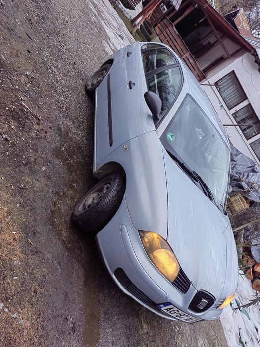 Vând Seat Ibiza, an 2004