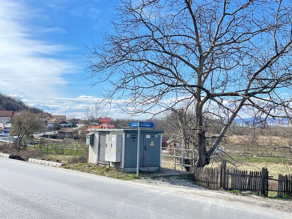 Teren intravilan Super locatie Budesti - More