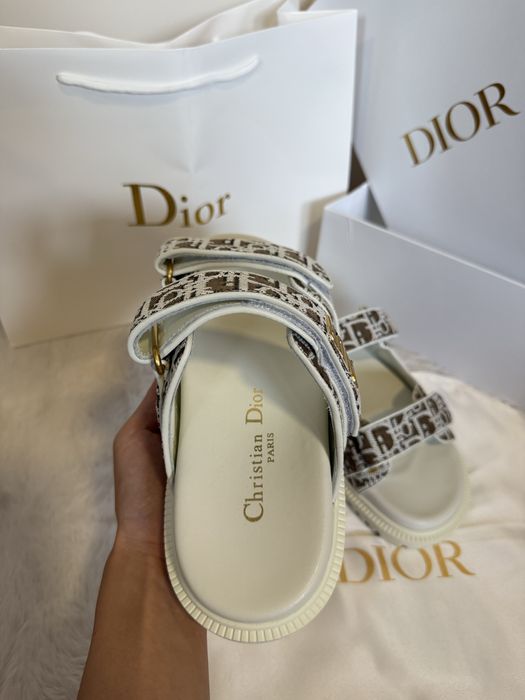 Дамски чехли Dior