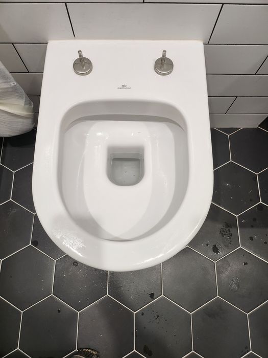 Подвесной унитаз, новый