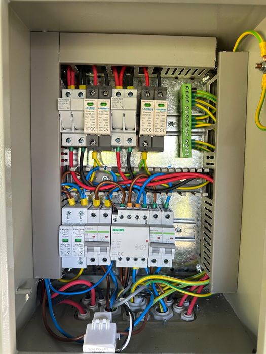 Instalatii electrice si sisteme fotovoltaice