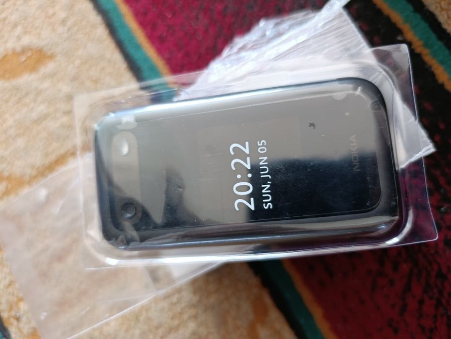 Nokia 2660 yengi aybi yoq