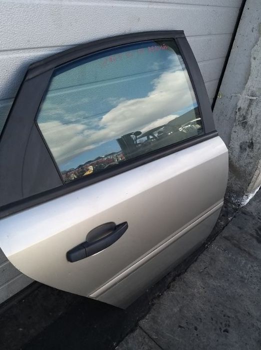 Usa portiera dreapta spate opel vectra c berlina