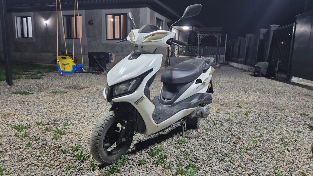 Продается прекрасный, мощный мопед.