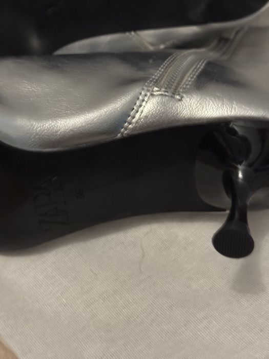 Сребристи боти ZARA, 36 номер