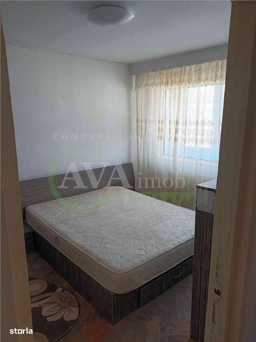 Apartament 2 camere semidecomandat zona Mioritei