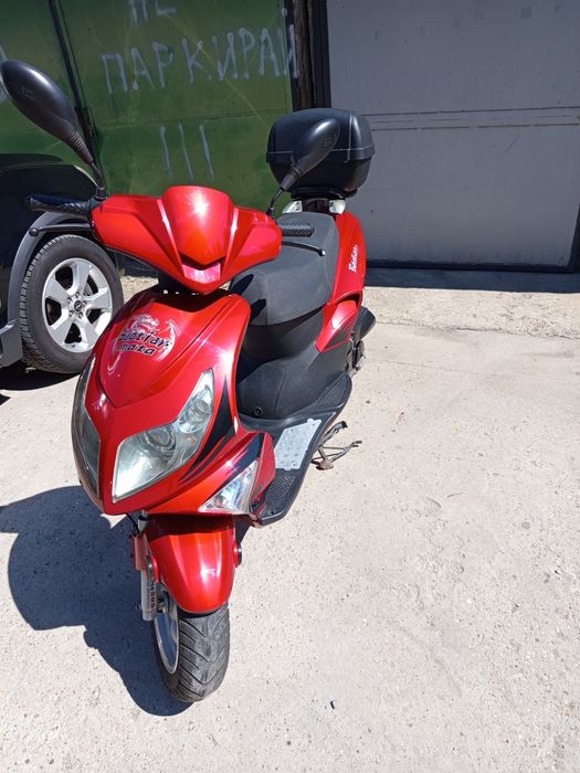 Скутер Baotian 49 куб! 750€