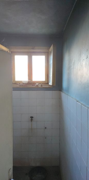 Къща с лятна кухня