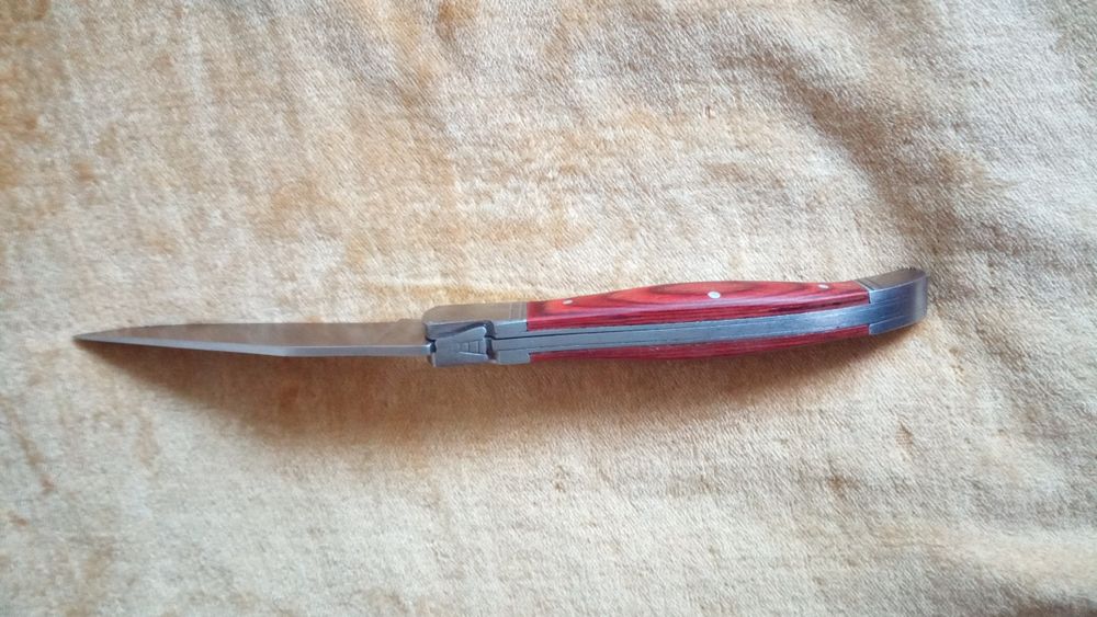 Нова Ножка Laguiole кафява