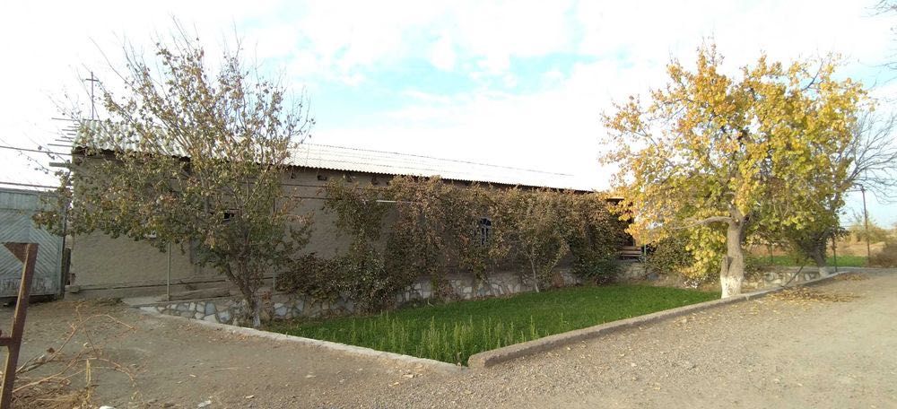 Uchastka sotiladi 17 sotix