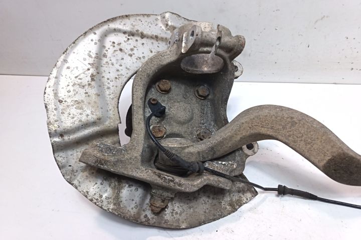 Fuzeta fata dreapta BMW Seria 5 E60/E61