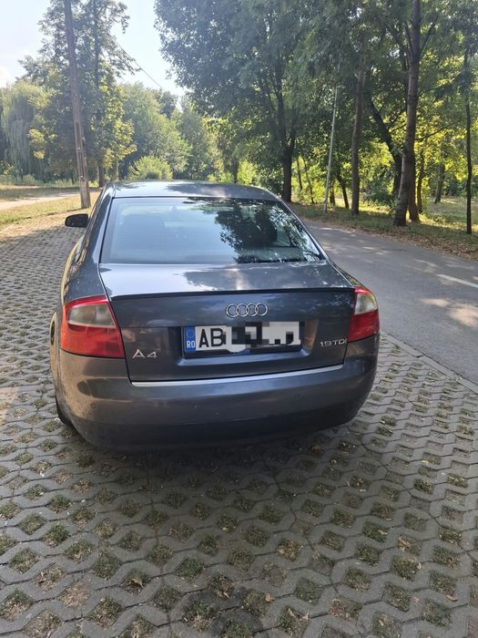 AUDI A4 2001 — imagine 5