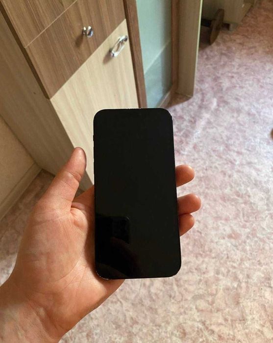Продам iphone 12 pro