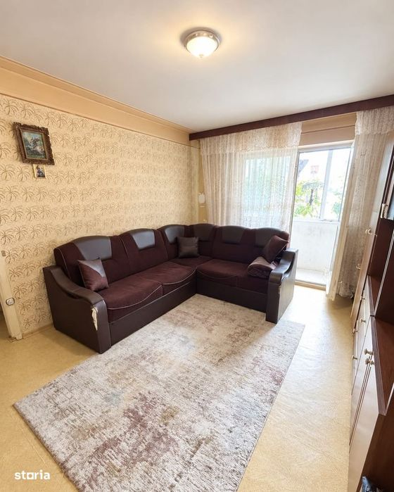 Vanzare apartament cu 2 camere, semidecomandat + beci in Astra