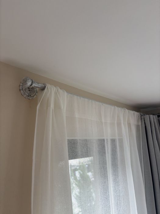 Чисто нови пердета(Zara)и корнизи от ковано желязо с прахово покритие