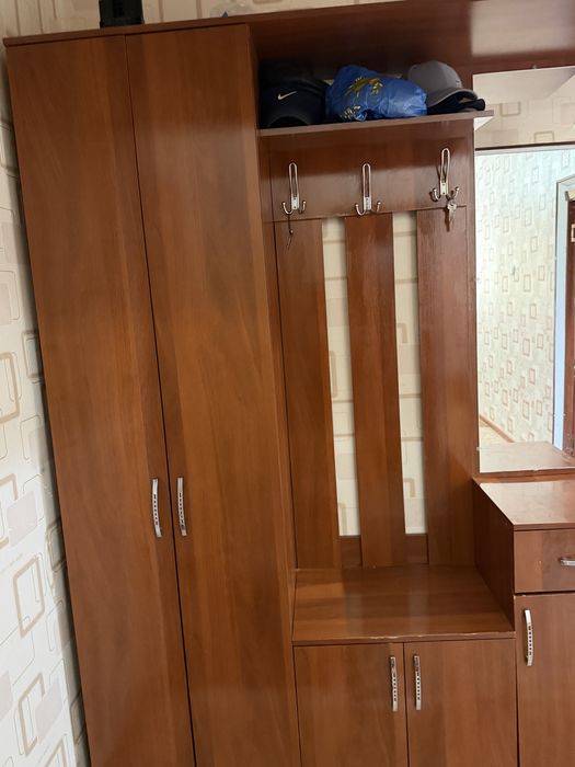 Продается прихожая. Размер 1.6 м Город: Тараз