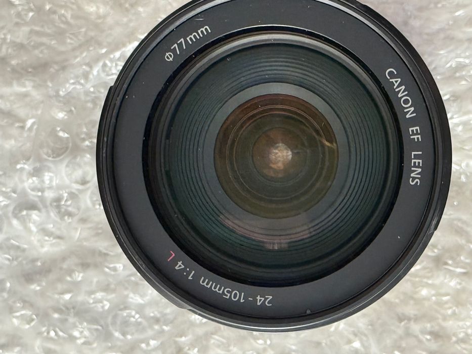 обектив Canon EF 24-105mm f/4L IS USM