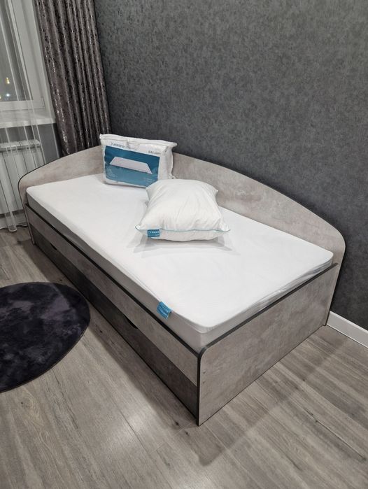 Кровать односпальная