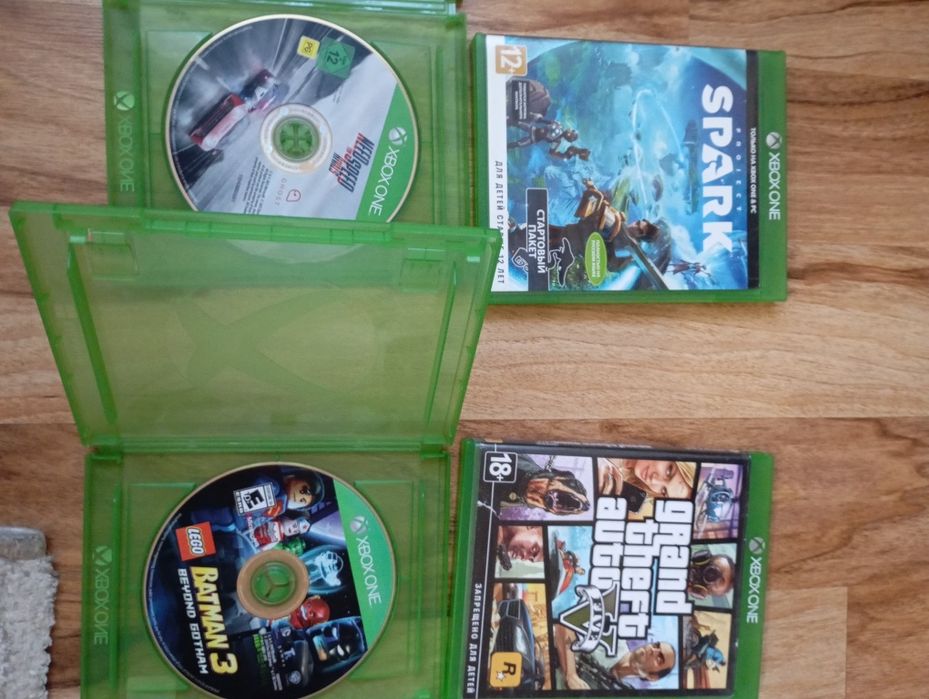 Xbox one s  игровая приставка