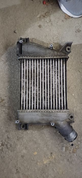 Интеркулер за Nissan X-Trail I (2001-2007) 2.2 dCi / 2.2 dTi