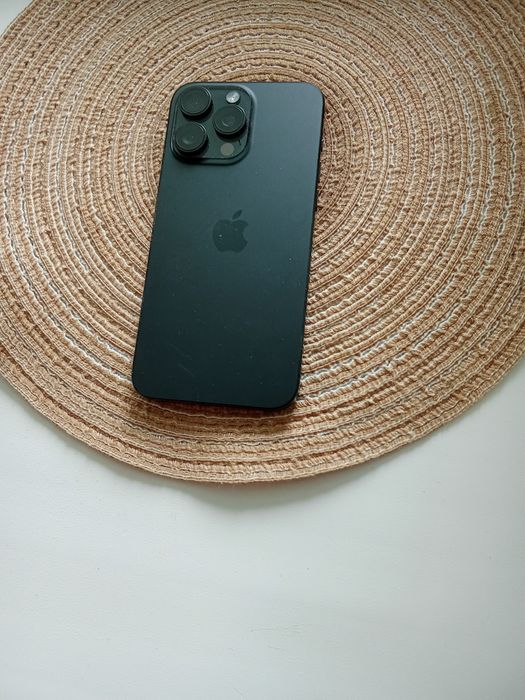 Айфон 15 про Макс 1тб