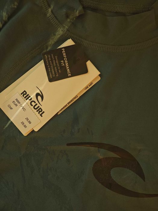 ТЕНИСКА  Rip Curl Waves UPF